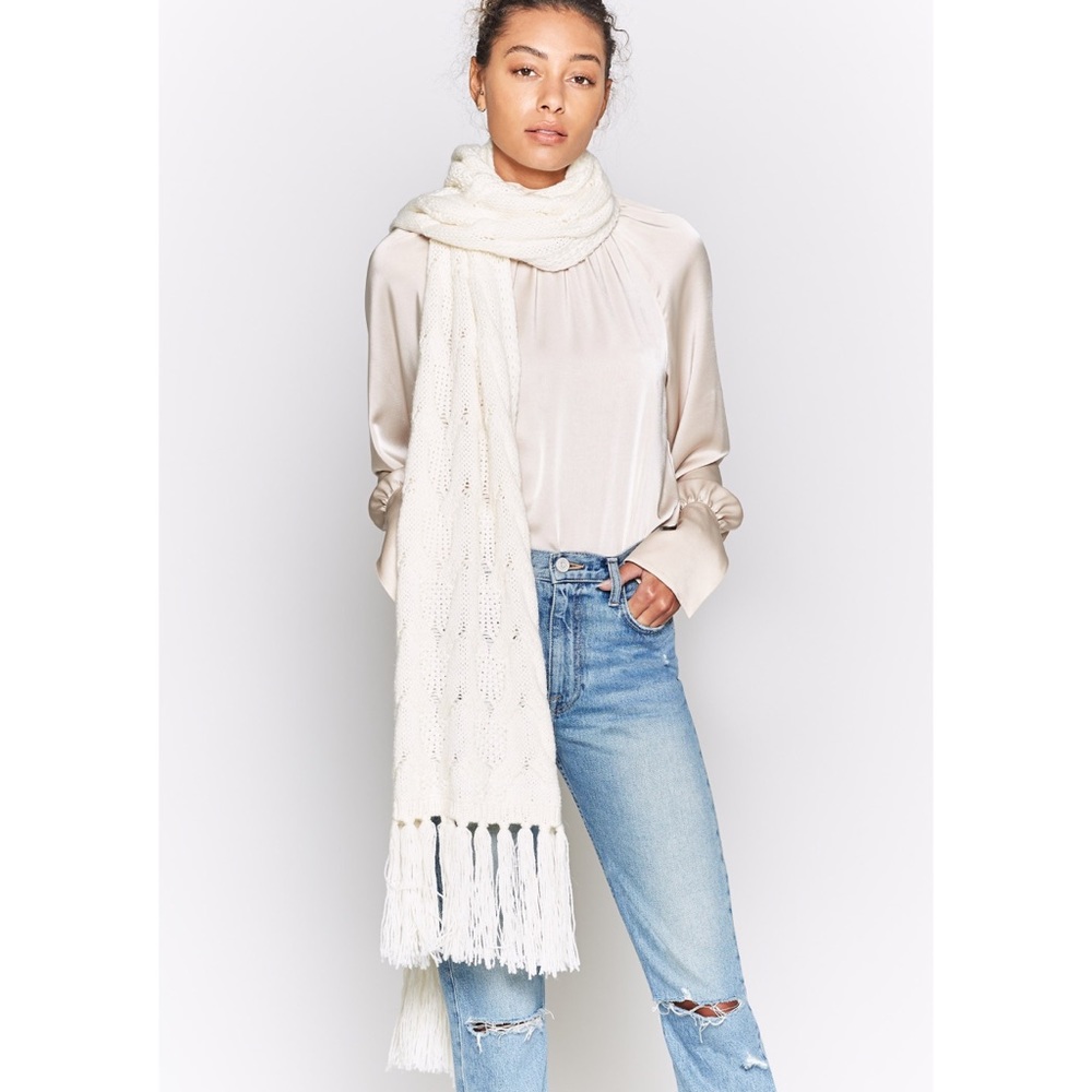 Joie Madlyn Alpaca Scarf in Porcelain